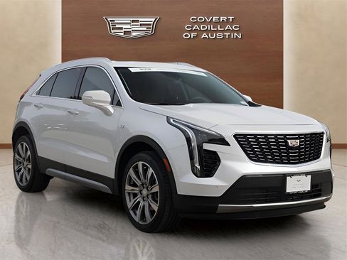 Certified 2023 Cadillac XT4 Premium Luxury w/ Technology Package image 6