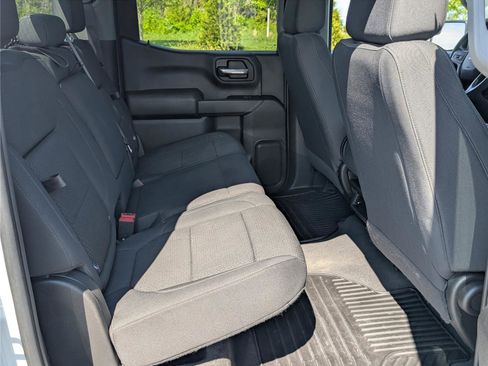 Used 2022 Chevrolet Silverado 1500 Custom AWD/4WD image 11