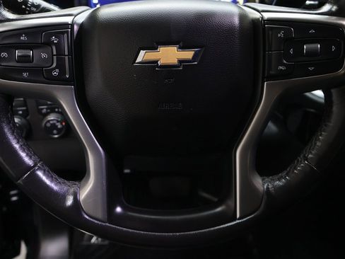 Used 2022 Chevrolet Silverado 1500 LT image 19