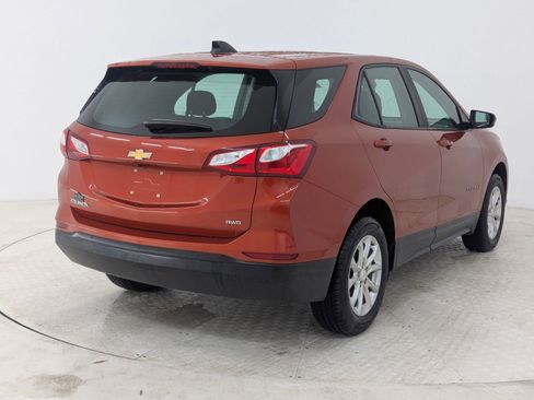 Used 2020 Chevrolet Equinox LS image 9