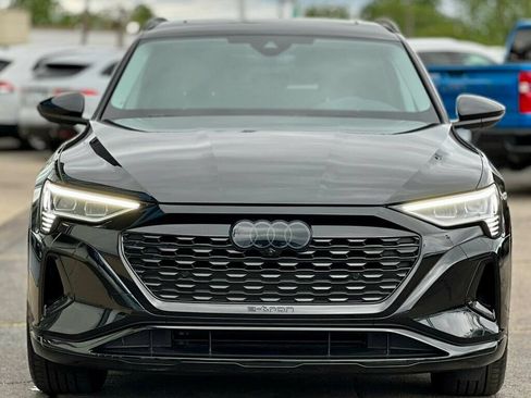 Used 2024 Audi Q8 e-tron Premium AWD/4WD image 37