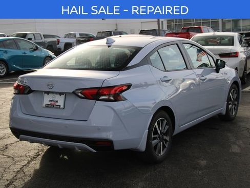 New 2025 Nissan Versa SV w/ Trunk Package FWD image 9