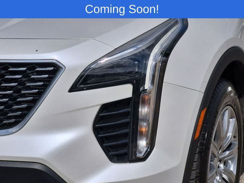 Used 2023 Cadillac XT4 Premium Luxury w/ Cold Weather Package AWD/4WD image 10