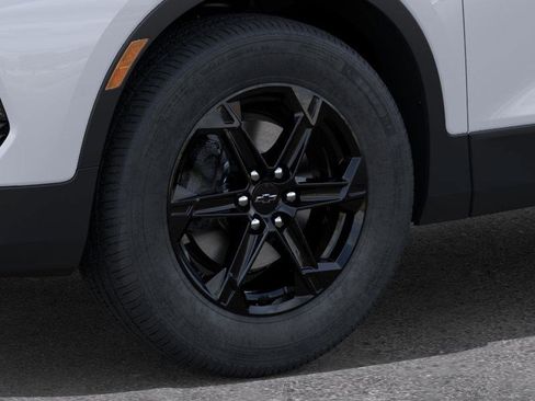 New 2026 Chevrolet Blazer LT image 11