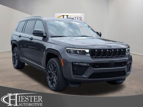 New 2026 Jeep Grand Cherokee L Summit image 1