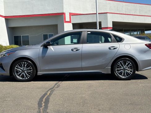 Used 2024 Kia Forte GT-Line FWD image 9