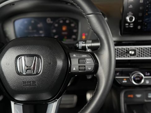 Used 2025 Honda Civic Sport Touring image 23