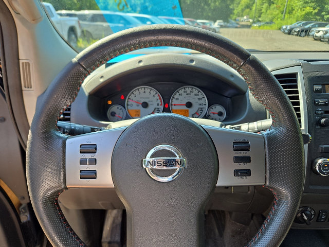 Used 2012 Nissan Frontier PRO-4X w/ Pro-4x Luxury Pkg AWD/4WD image 4