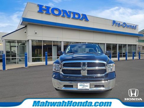 Used 2024 RAM 1500 Classic SLT AWD/4WD image 2