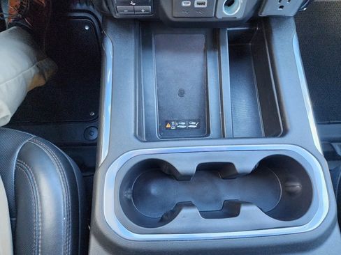 Used 2022 GMC Sierra 2500 AT4 w/ AT4 Preferred Package image 42