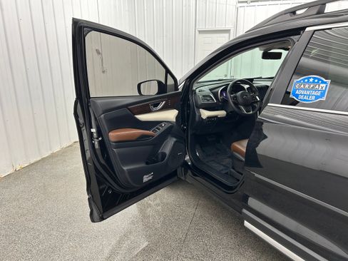 Used 2022 Subaru Ascent Touring AWD/4WD image 23