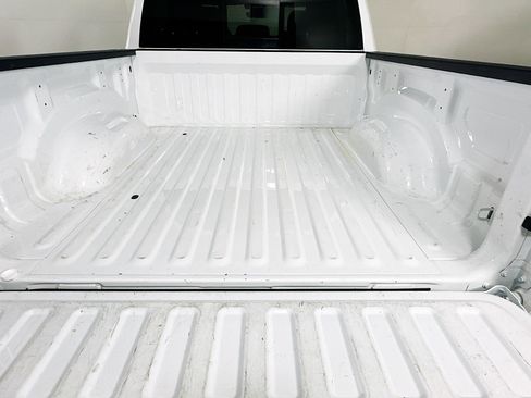 Used 2023 RAM 1500 Big Horn image 28