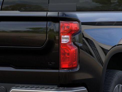 New 2026 Chevrolet Silverado 1500 LT w/ Texas Edition Plus RWD image 11