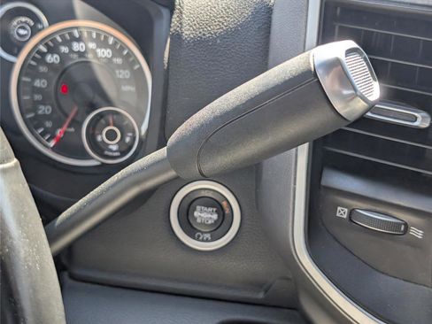 Used 2021 RAM 2500 Big Horn w/ Level 1 Equipment Group image 27