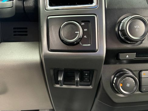 Used 2018 Ford F250 XLT image 27