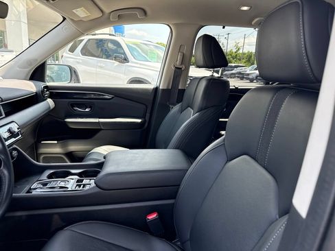 Used 2023 Honda Pilot EX-L image 9