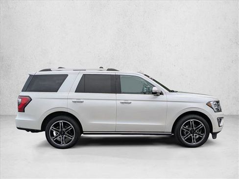 Used 2019 Ford Expedition Limited w/ Special Edition Package RWD image 4