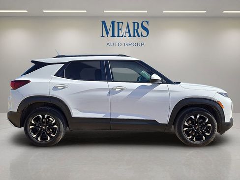 Used 2021 Chevrolet TrailBlazer LT w/ Convenience Package image 6