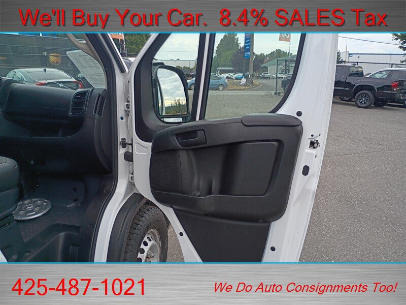 Used 2025 RAM ProMaster 2500 w/ Convenience Group FWD image 11