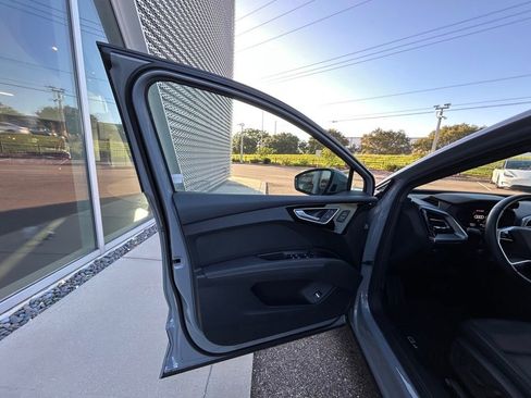 Used 2023 Audi Q4 e-tron Premium Plus w/ Premium Plus image 63