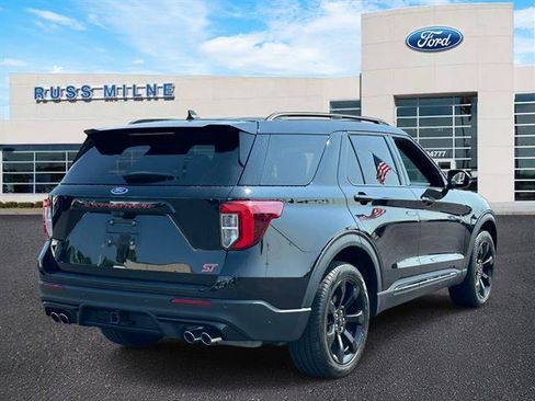 Used 2024 Ford Explorer ST w/ Equipment Group 401A AWD/4WD image 4