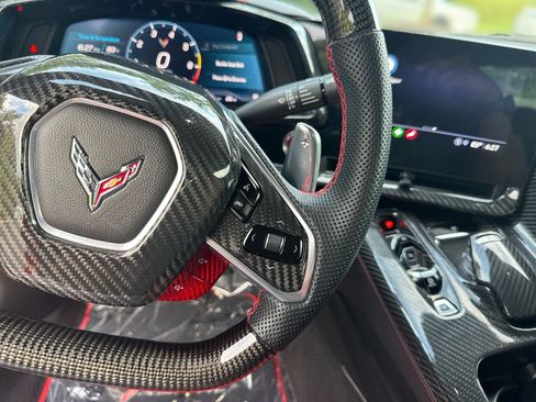 Used 2021 Chevrolet Corvette Stingray Coupe w/ Z51 Performance Package RWD image 23