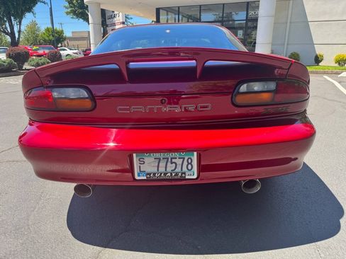 Used 2002 Chevrolet Camaro Z28 w/ Preferred Equipment Group 2 RWD image 4