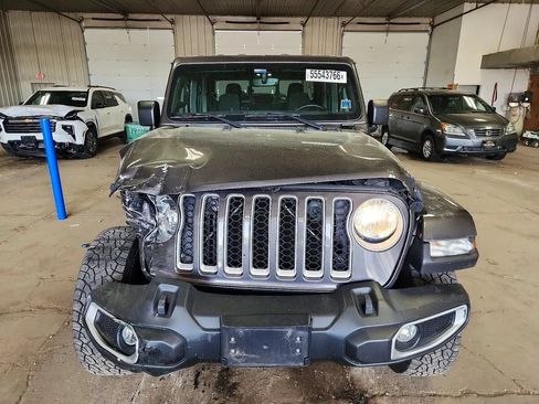 Used 2022 Jeep Gladiator Overland w/ Cold Weather Group AWD/4WD image 5