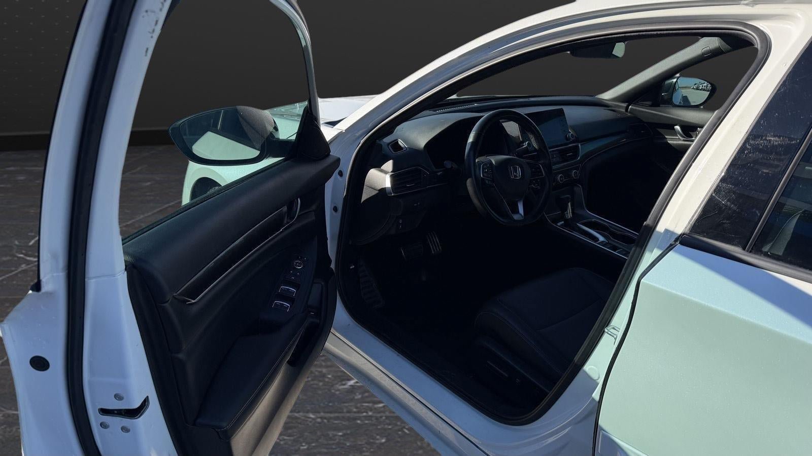 Used 2022 Honda Accord Sport image 6