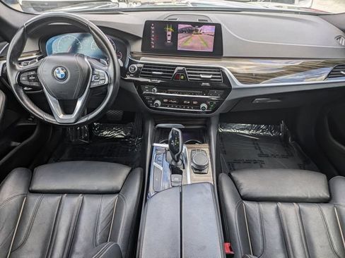Used 2019 BMW 540i w/ Executive Package RWD image 16