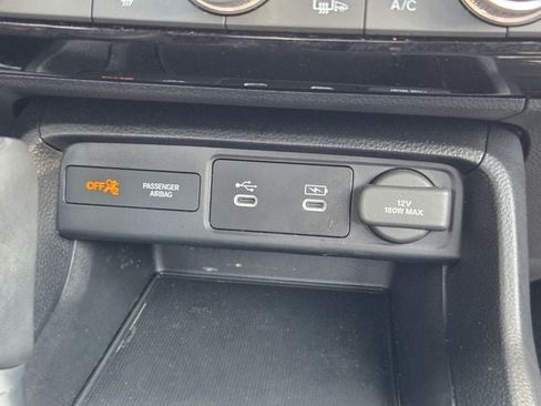 Used 2025 Honda Civic Sport image 40