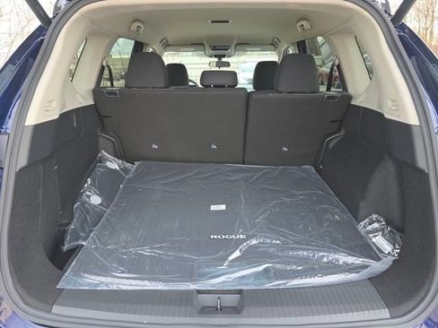 New 2026 Nissan Rogue SV image 24