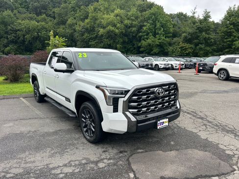 Used 2023 Toyota Tundra Platinum AWD/4WD image 9