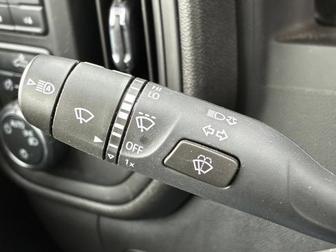 Used 2024 Chevrolet Silverado 1500 Custom Trail Boss w/ LPO, Dark Essentials Package AWD/4WD image 11