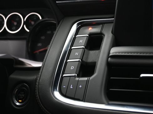 Used 2023 Chevrolet Tahoe 4WD w/ Remote Keyless Entry Package image 29