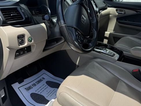 Used 2018 Honda Pilot Elite image 16