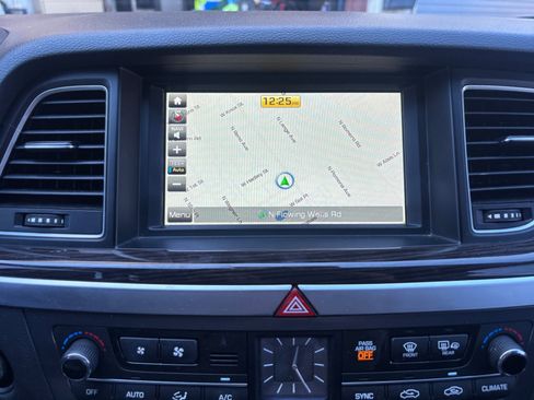 Used 2016 Hyundai Genesis 3.8 w/ Option Group 02 image 21