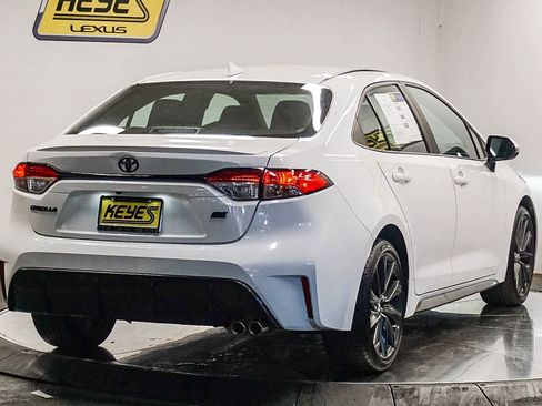 Used 2024 Toyota Corolla SE image 4