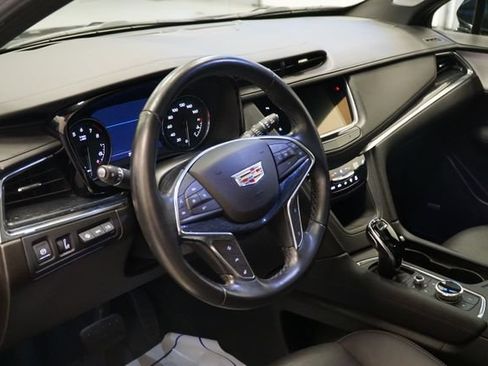 Used 2021 Cadillac XT5 Premium Luxury AWD/4WD image 13