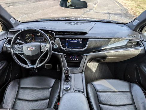 Used 2020 Cadillac XT6 Sport AWD/4WD image 27