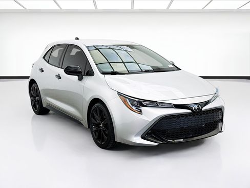 Used 2022 Toyota Corolla SE w/ Carpet Mat Package (TMS) FWD image 3