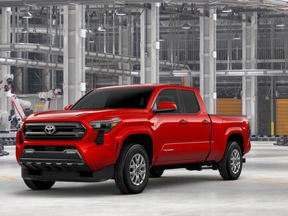 New 2025 Toyota Tacoma SR5