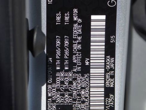 Used 2024 Toyota 4Runner TRD Off-Road Premium image 28