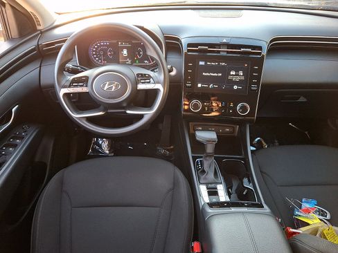 Certified 2023 Hyundai Tucson SEL AWD/4WD image 12