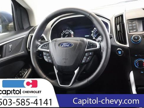 Used 2018 Ford Edge SEL w/ Class II Trailer Tow Package AWD/4WD image 16