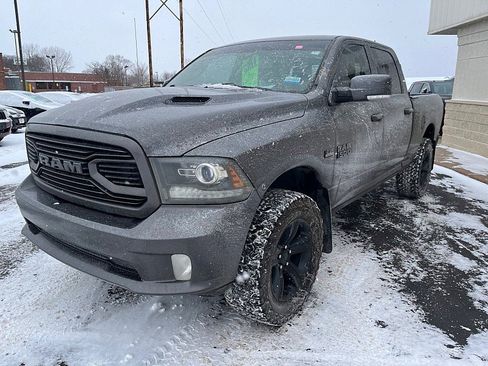 Used 2018 RAM 1500 Sport w/ Sport Premium Group image 4