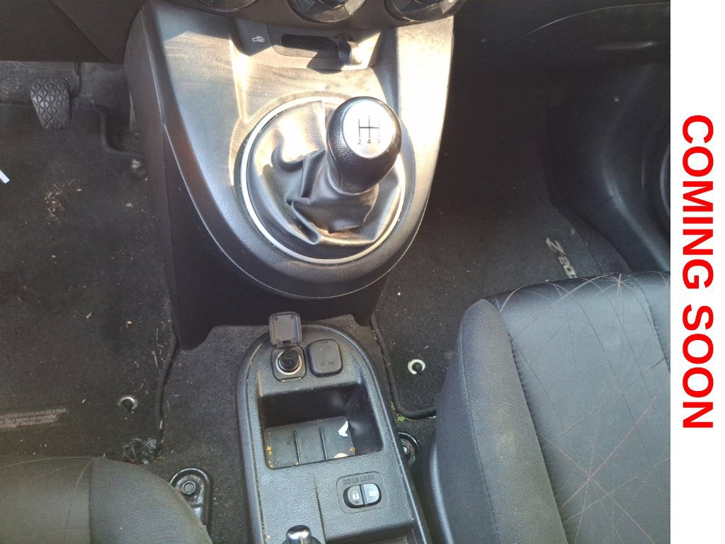 Used 2011 MAZDA MAZDA2 Sport FWD image 12