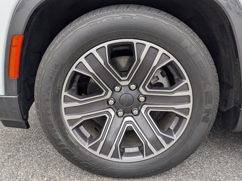 Used 2022 Jeep Wagoneer Series III image 13