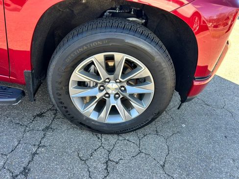 Used 2019 Chevrolet Silverado 1500 High Country image 13