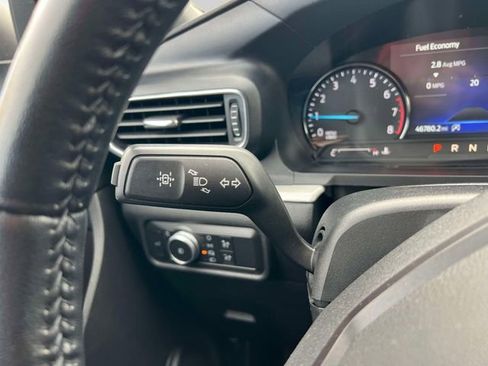 Used 2020 Ford Explorer XLT w/ Equipment Group 202A image 27